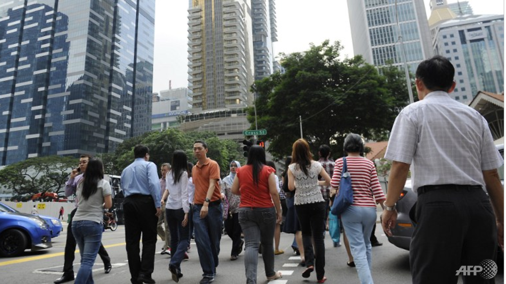 Unemployment rate for Singaporeans drops to 3.2% in Q3