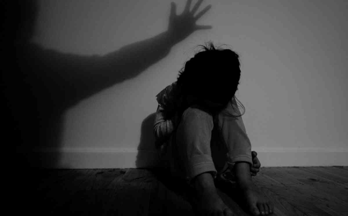 非礼8岁次女及袭击罪成 聋哑父判囚9个月及罚款