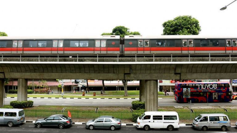 涉嫌串谋骗取SMRT地铁总值1000万元合同 四人被控