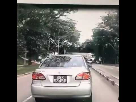 Singapore driver of SBX6345R trying to make insurance claim!