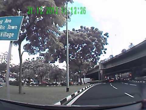 Reckless malaysian driver in Singapore!