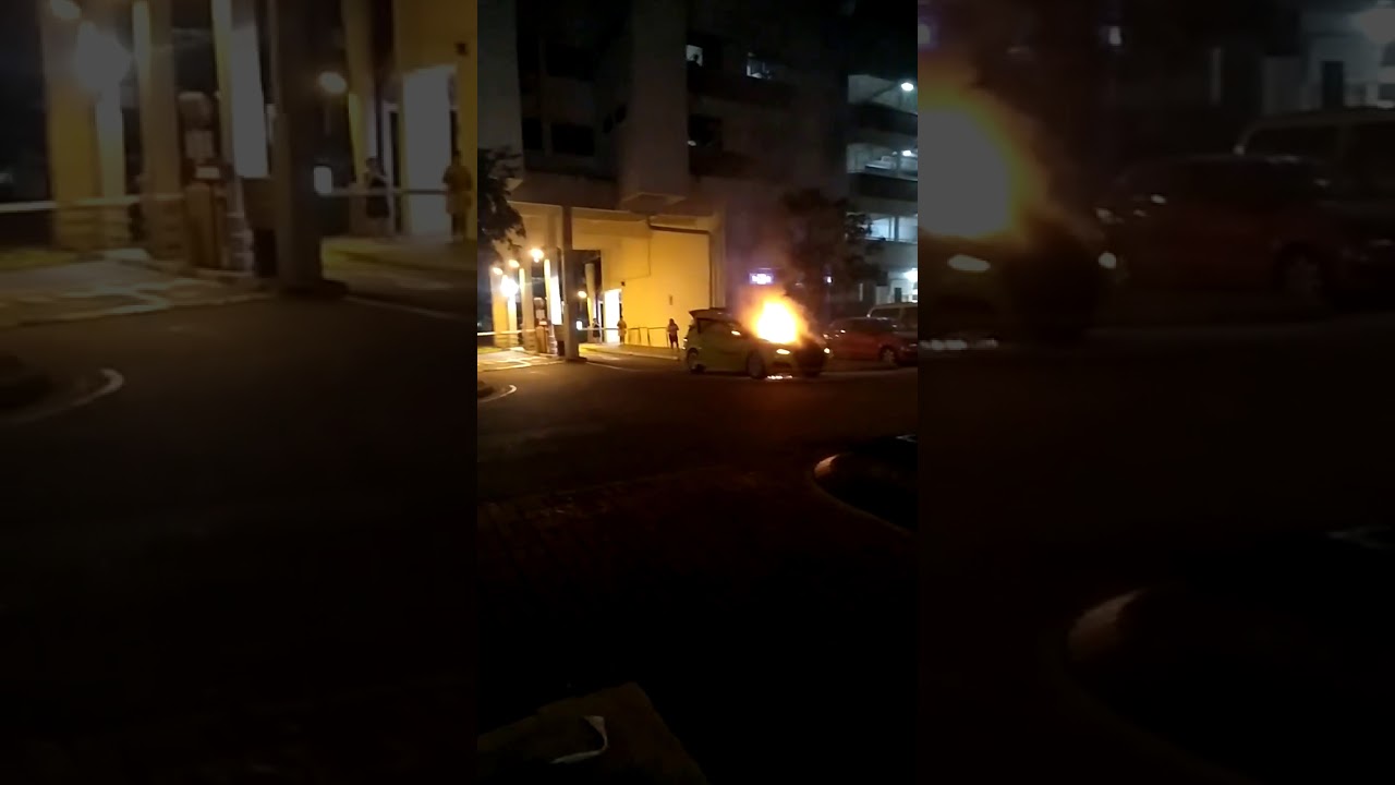 裕廊某个停车场又有一辆轿车着火了！