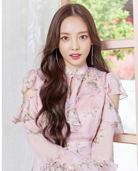 Late Kpop star Goo Hara's mother 'claims' 50 percent of her wealth after abandoning her as a child