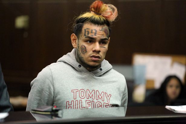 Tekashi 6ix9ine’s girlfriend leaks jail pic and says 'he had no choice but to snitch'