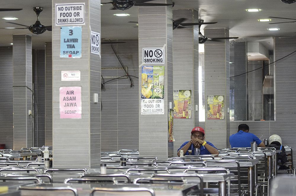 Khalid: City Hall to work with Housing and Local Government Ministry in setting up designated smoking areas