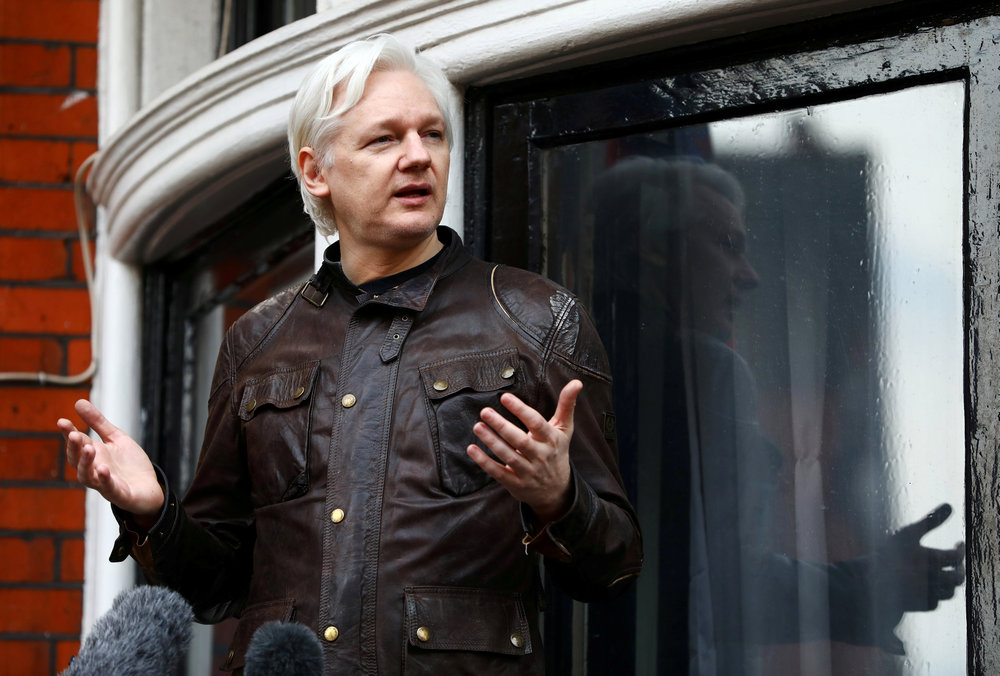 Swedish prosecutor files request to detain Assange over rape allegation