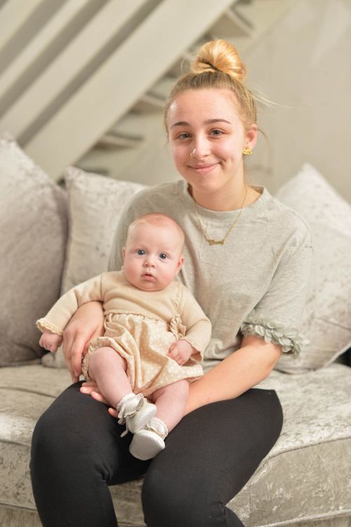 Teenager With Two Wombs Wakes From Coma To Learn She Was Pregnant And Gave Birth Nestia