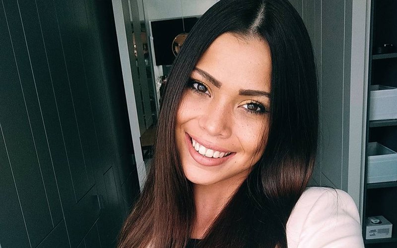 Couple insist model climbed over edge of their balcony