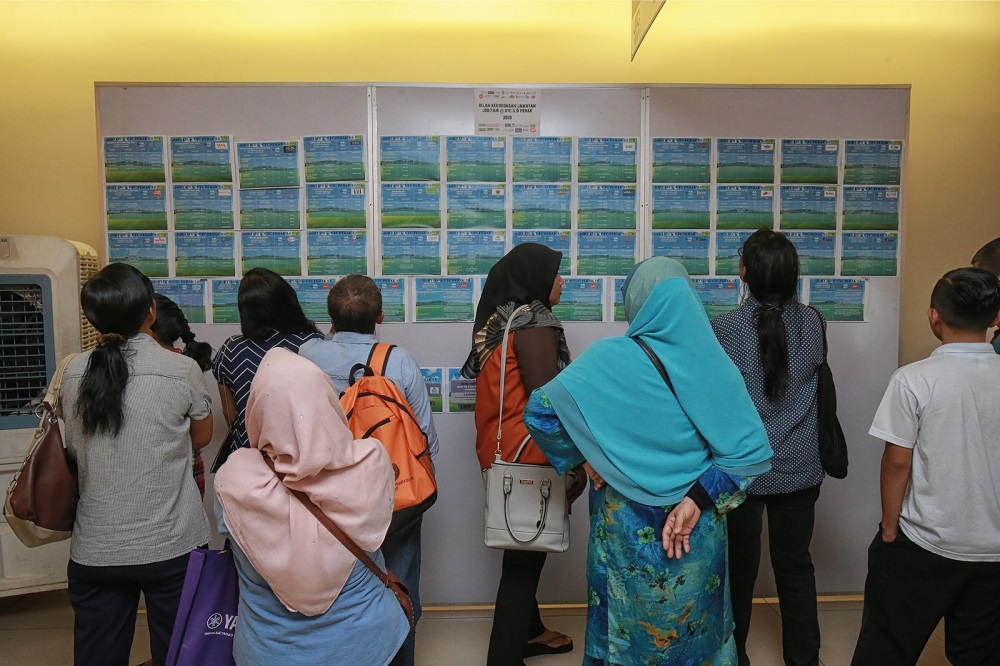 More than 100,000 new jobs created in the private sector in 2019