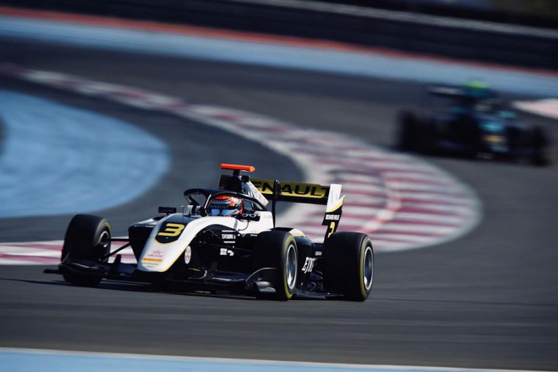 Renault F1 junior Lundgaard on top as first 2019 FIA F3 test ends