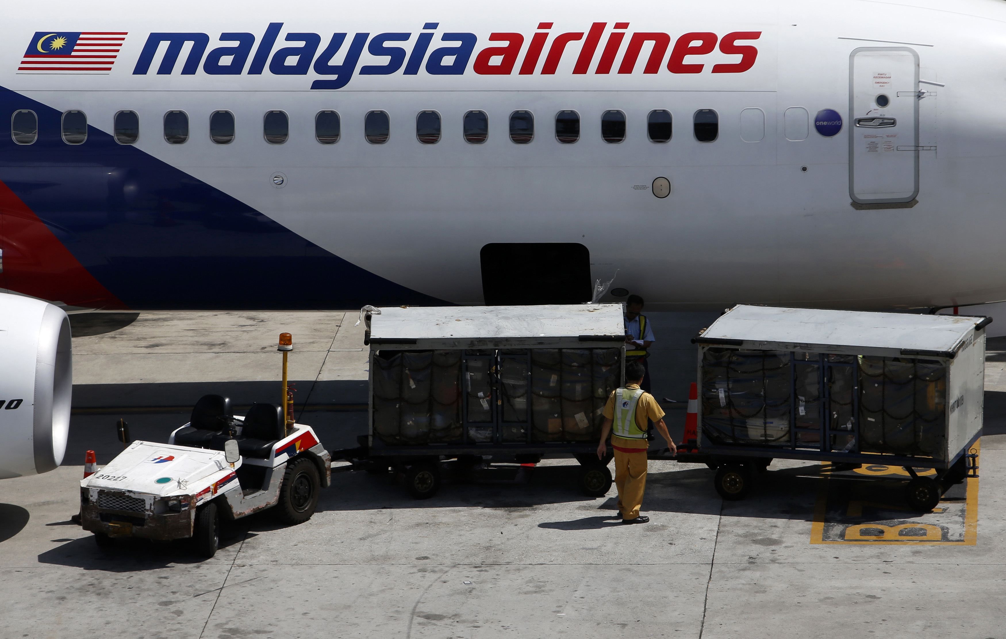 malaysia airline baggage