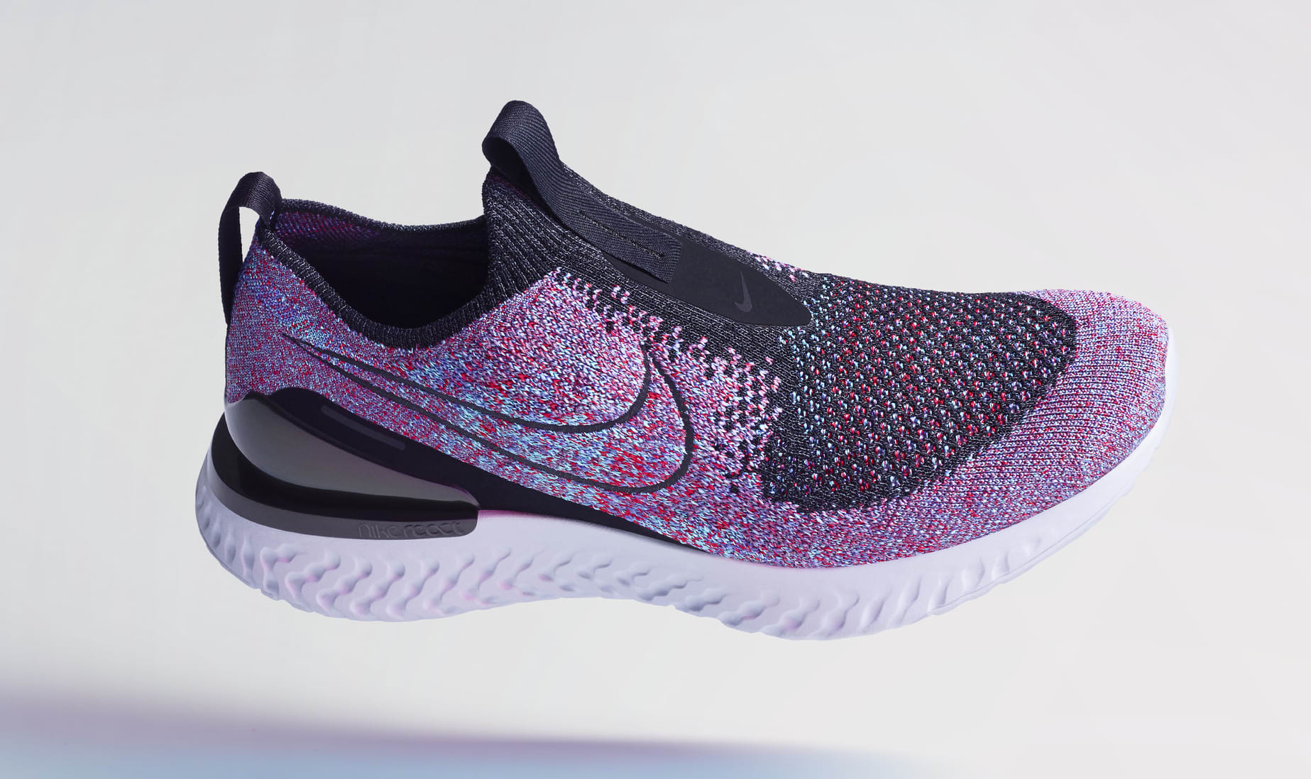 tenis nike phantom react flyknit