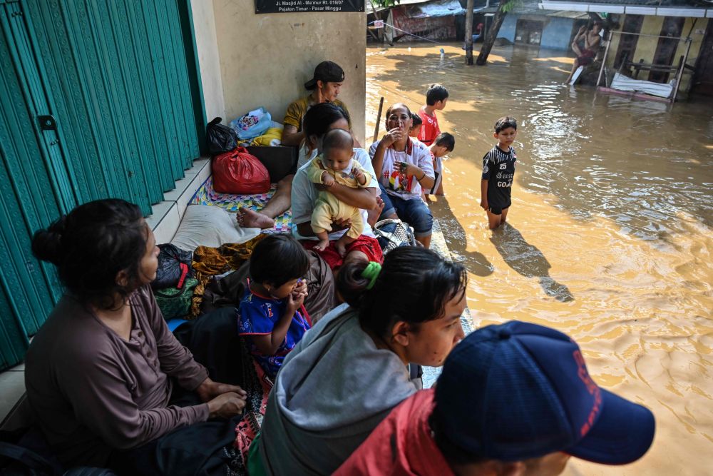 Jakarta flood lawsuit sidelined by more floods