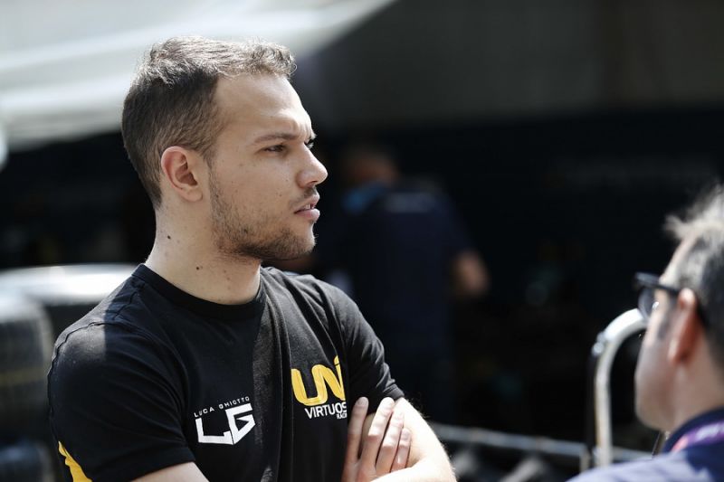 Baku F2: Luca Ghiotto beats Nobubaru Matsushita to lead practice