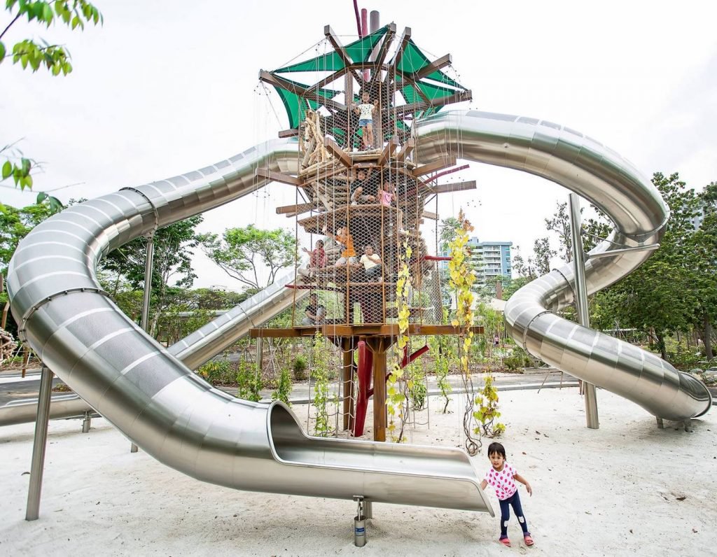 Kid-Friendly Nature Park Alert! Lakeside Garden Jurong is Open for Playgrounds, Rope Obstacle Courses, Swings & More
