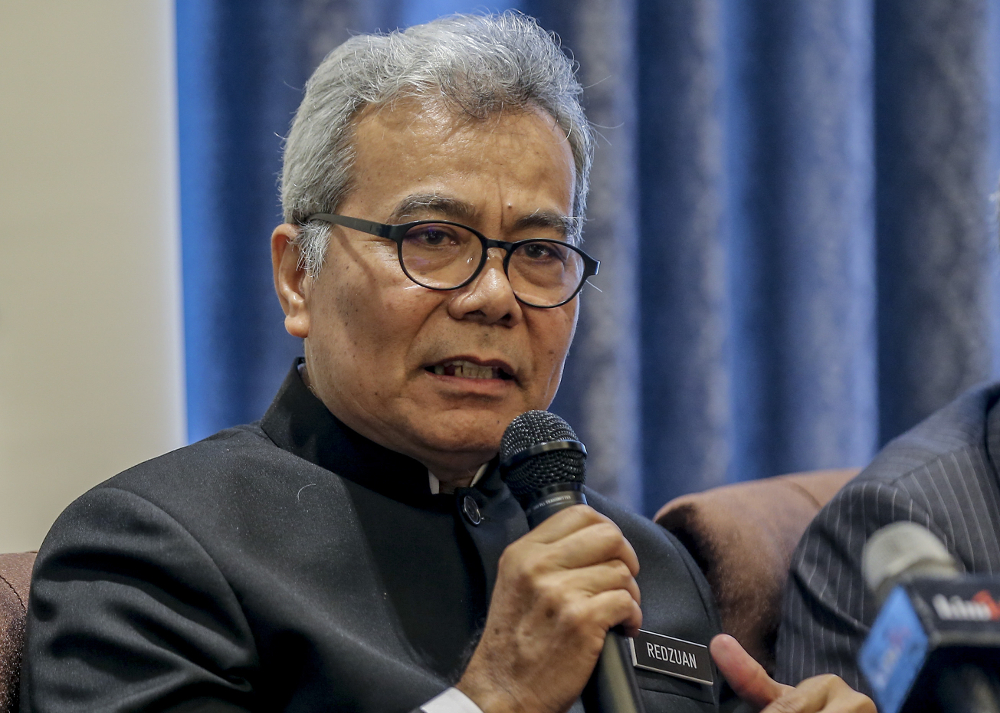 Bersatu’s Redzuan lets slip that party discussed leaving Pakatan