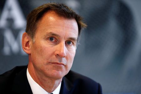 'Glimmer of hope' that UK parties can reach Brexit compromise - hunt