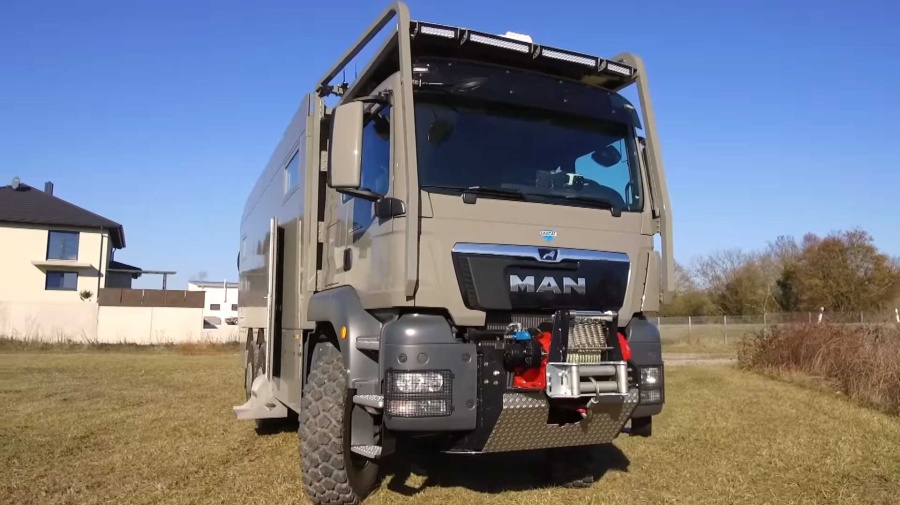 Unicat Expedition is an epic off-road 6x6 motorhome