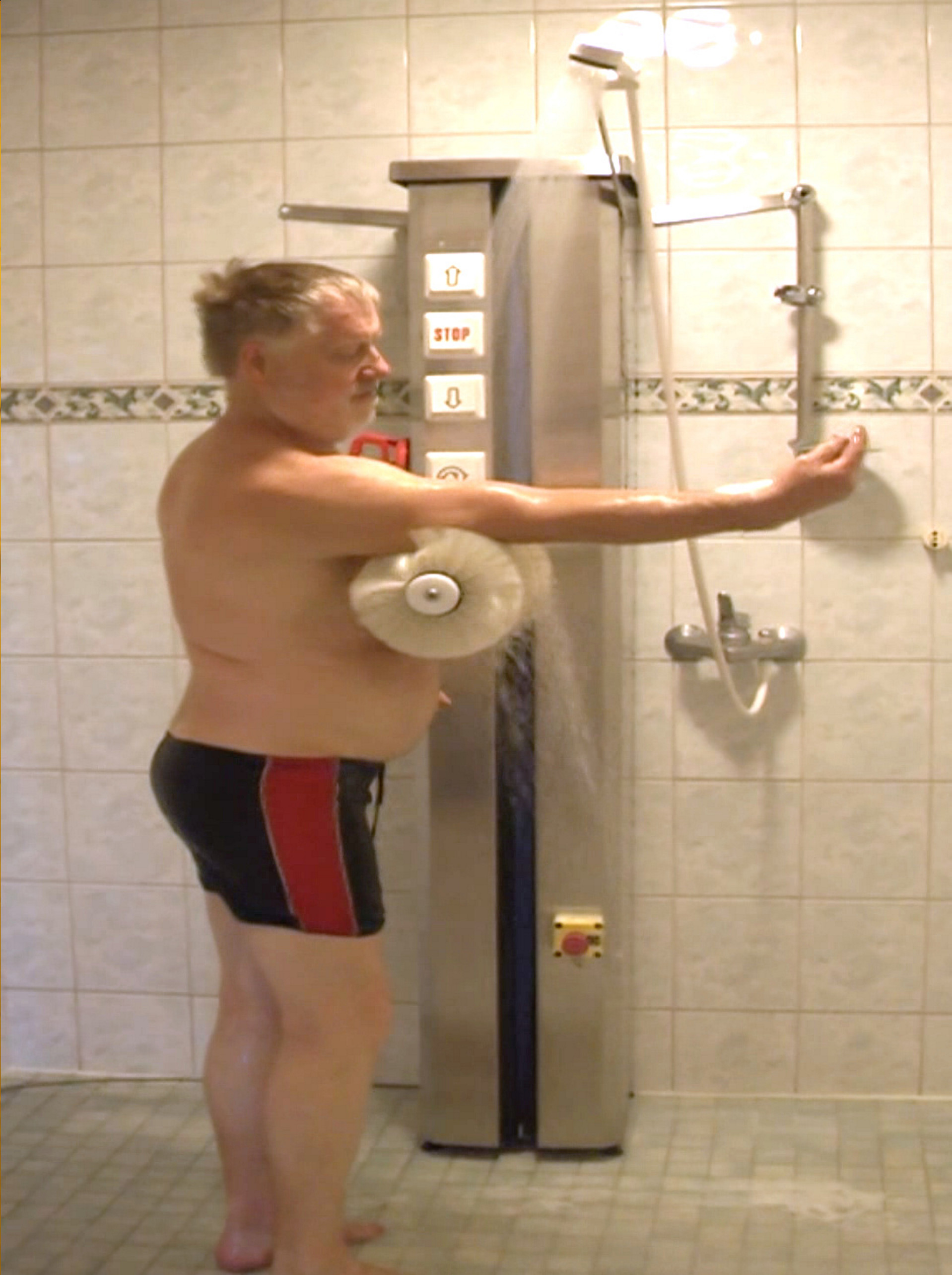 Inventor Unveils 'Human Car Wash' He Spent Three Years Creating