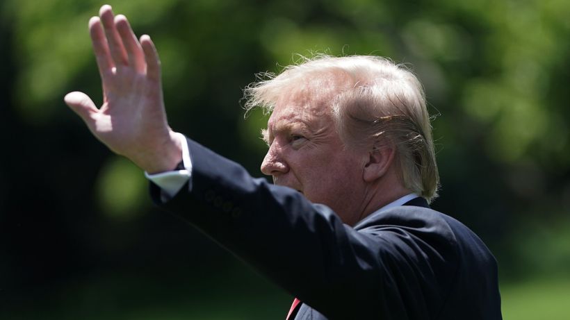 Trump to clear $8bn Saudi weapons sale over Iran tensions