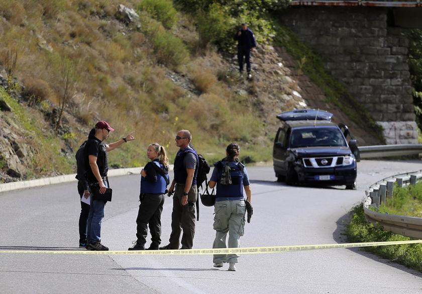 Kosovo police crackdown meets ‘armed resistance’ in Serb north