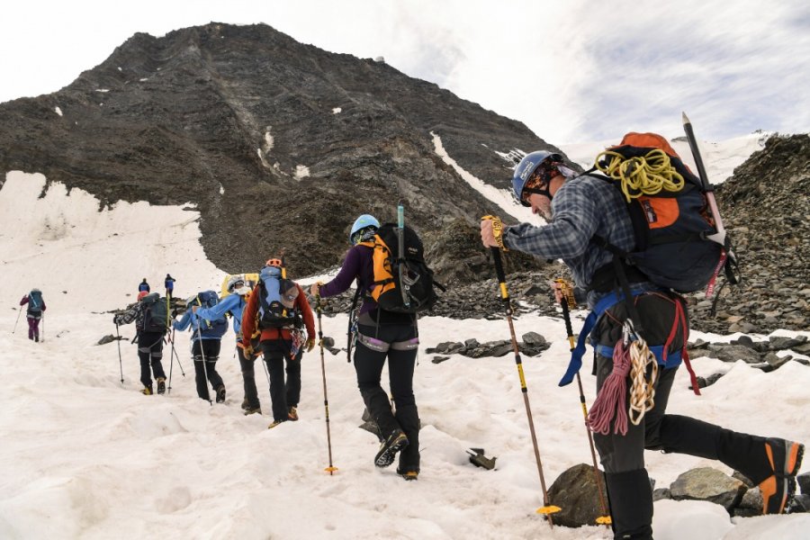 法国限制勃朗峰登山人数
