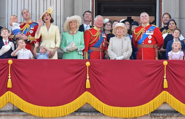 Coronavirus: Queen's birthday parade won't go ahead as Trooping the Colour cancelled