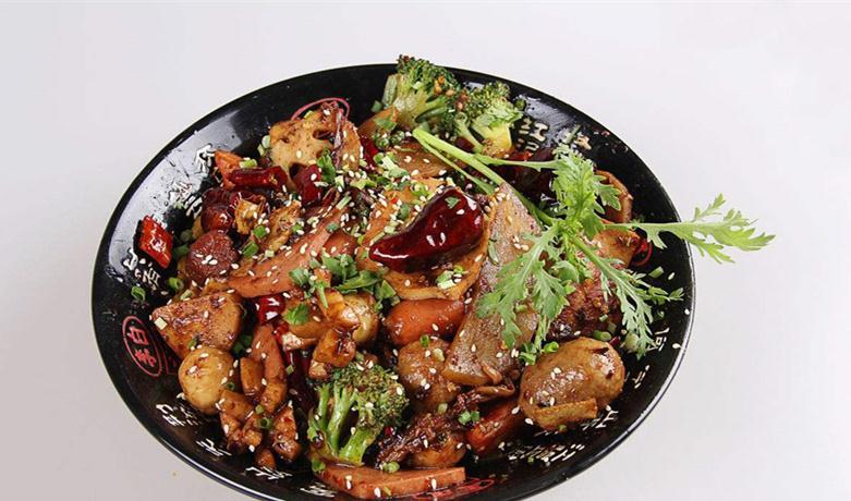 正宗麻辣香锅技术配方，此配方制作的麻辣香锅香味浓郁，回味悠长
