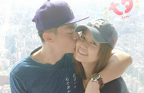 Wallace Huo and 2-Year-Old Daughter Spotted in Malaysia