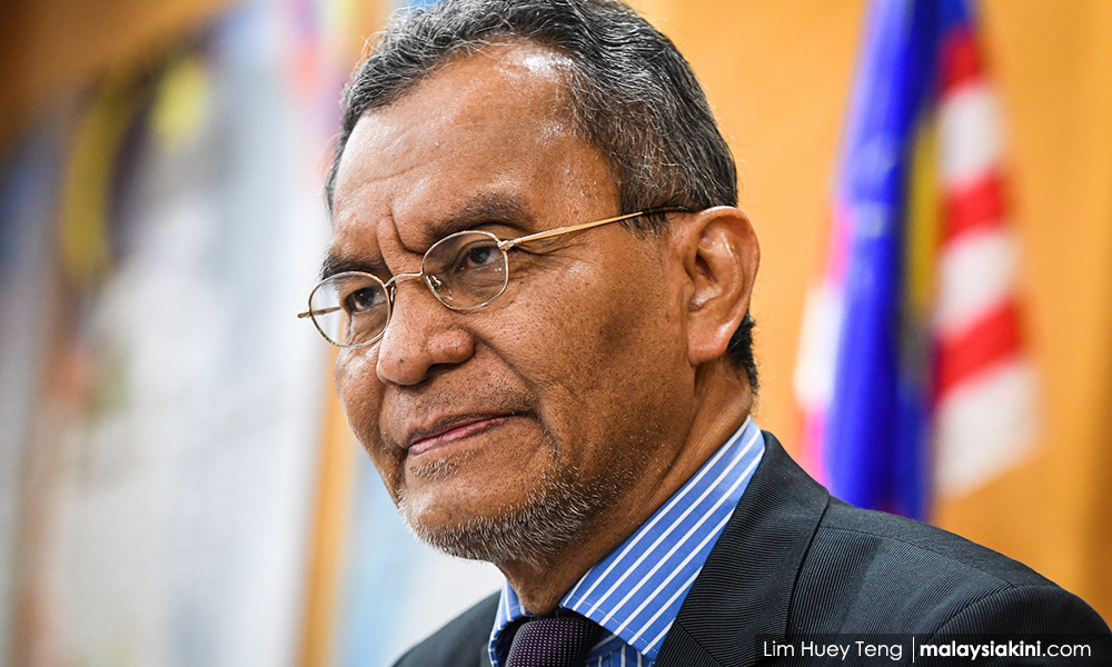 Health Ministry probes report on medical records leak