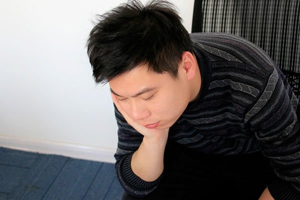 癌症“在路上”时，身体可能会有五个异常变化，要重视