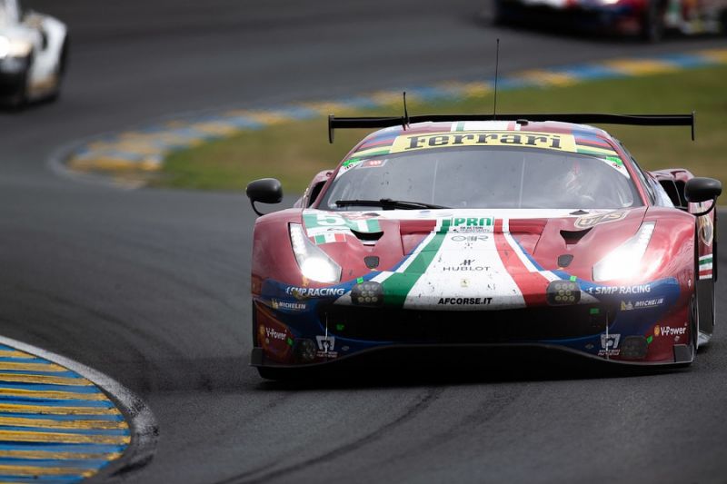 Le Mans 24 Hours: Pastor Maldonado crash causes long safety car
