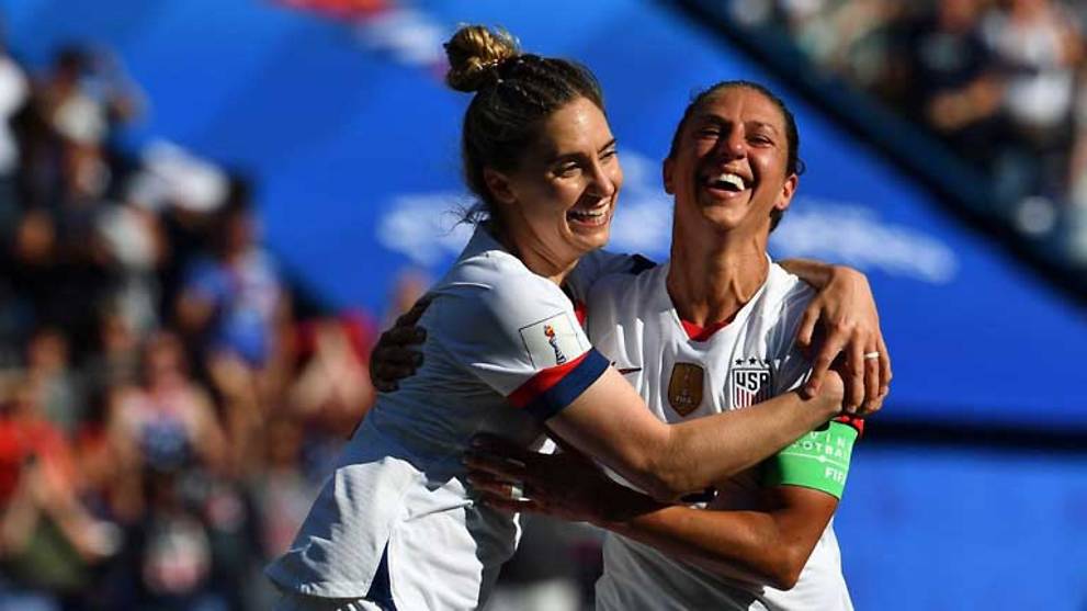 Football: Record-breaking Lloyd propels USA into World Cup last 16