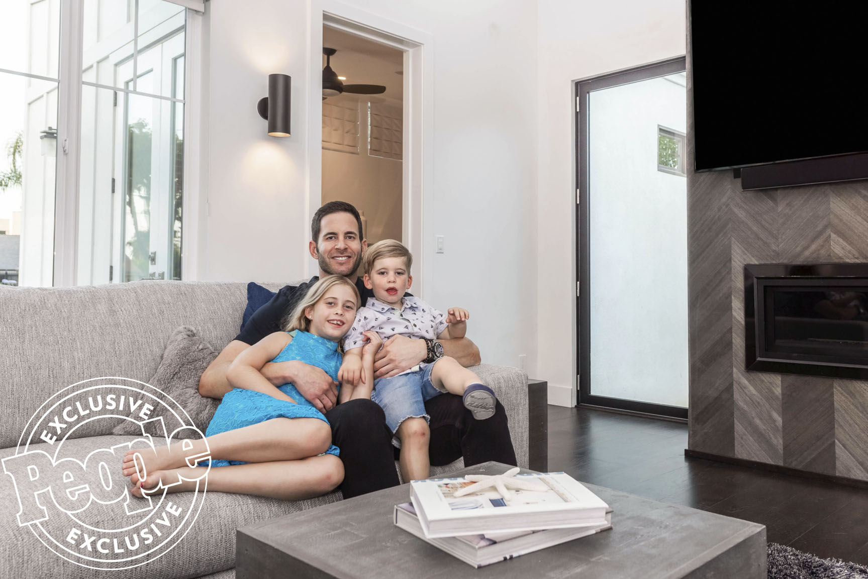 Tarek El Moussa's Daughter Taylor Says He Is 'Not Strict' in Sneak Peek of New Solo Series