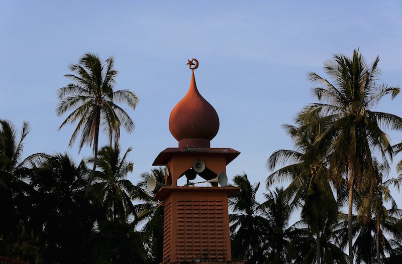 MAIK: Obligatory, Friday prayers and mosque activities allowed in Kelantan