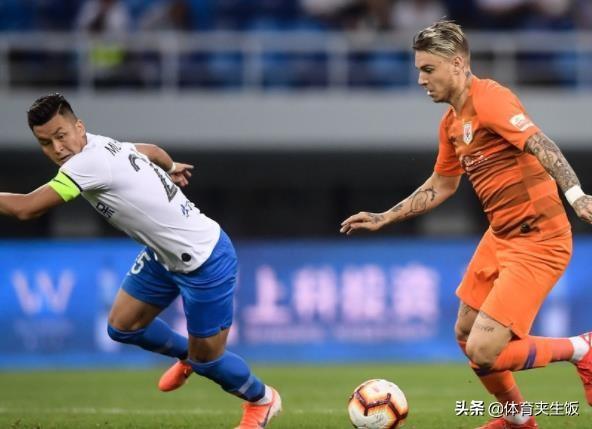 中超积分榜：这队爆冷2-1灭鲁能升第6，恒大2-1灭华夏稳住排名