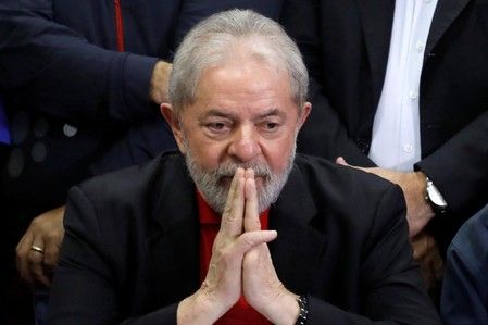 Brazil supreme court justices delay decision on lula appeal