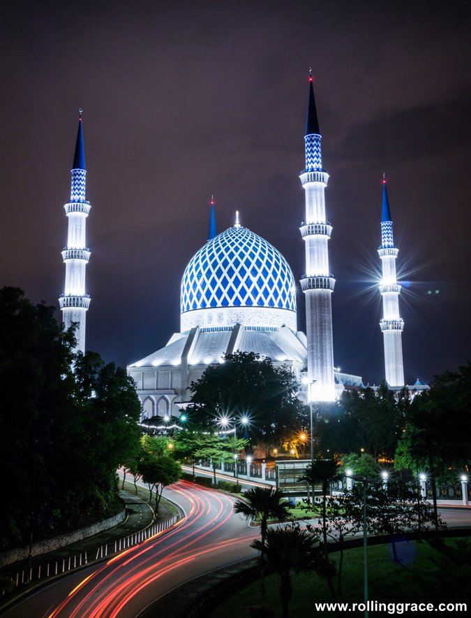 The most breathtaking mosques in Malaysia