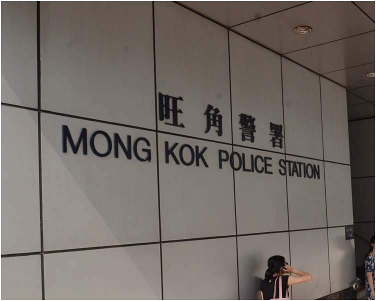 旺角客货车失窃 贼人趁司机送货偷8.6万元摄影器材