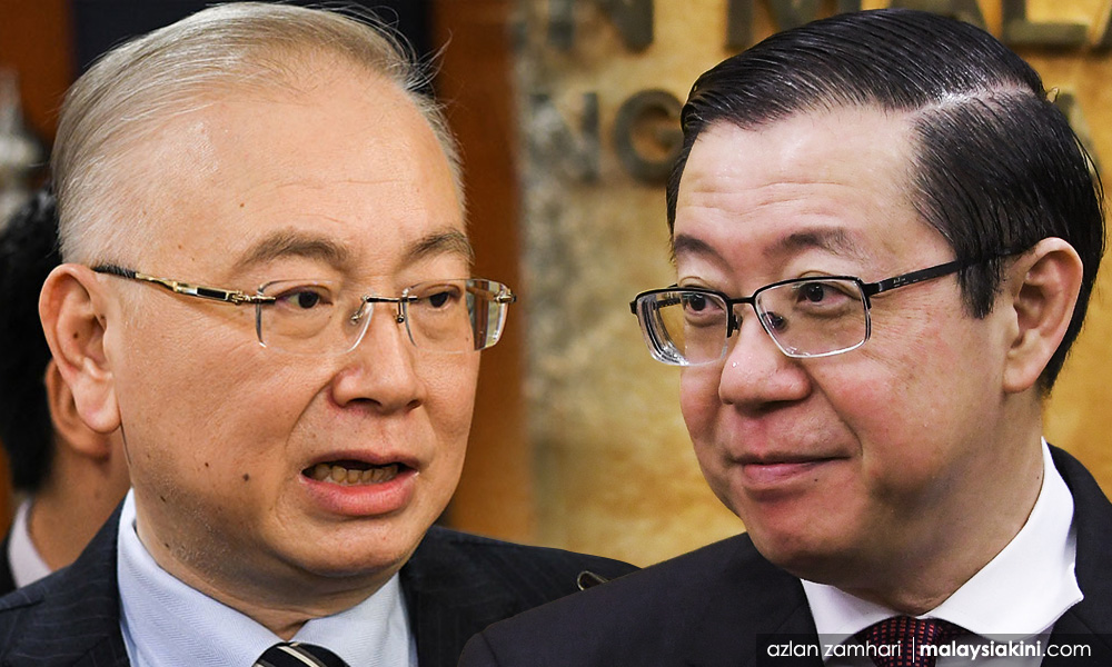 MCA president: Boycott non-Muslim goods? Guan Eng needs SPM credit in BM