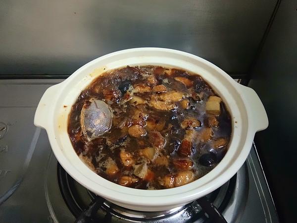 阴雨天，这款卤肉饭让你连饭粒都舍不得放过，独家秘方，汤汁醇厚