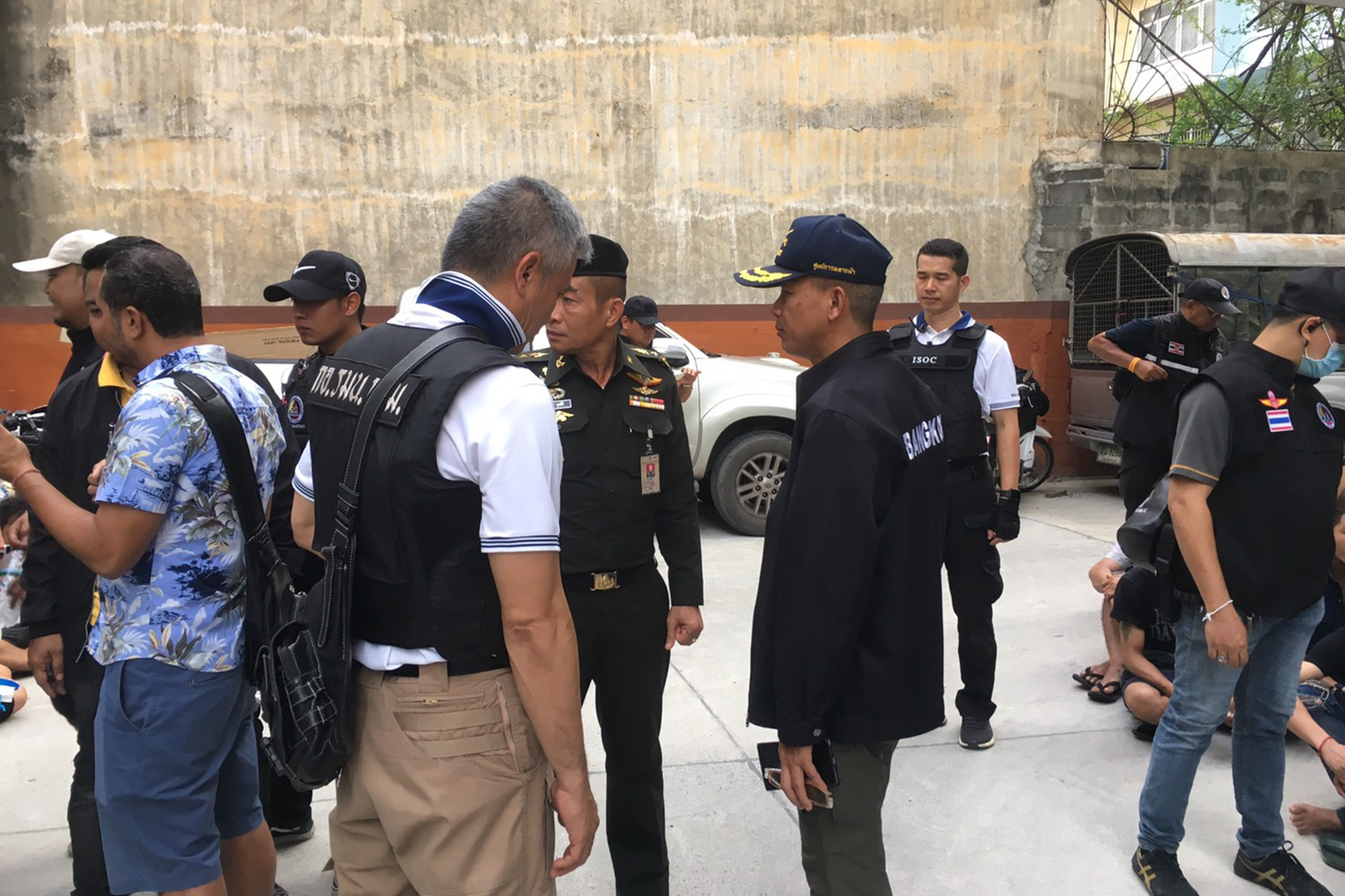 Myanmar 'mafia figure', accomplices arrested for extortion