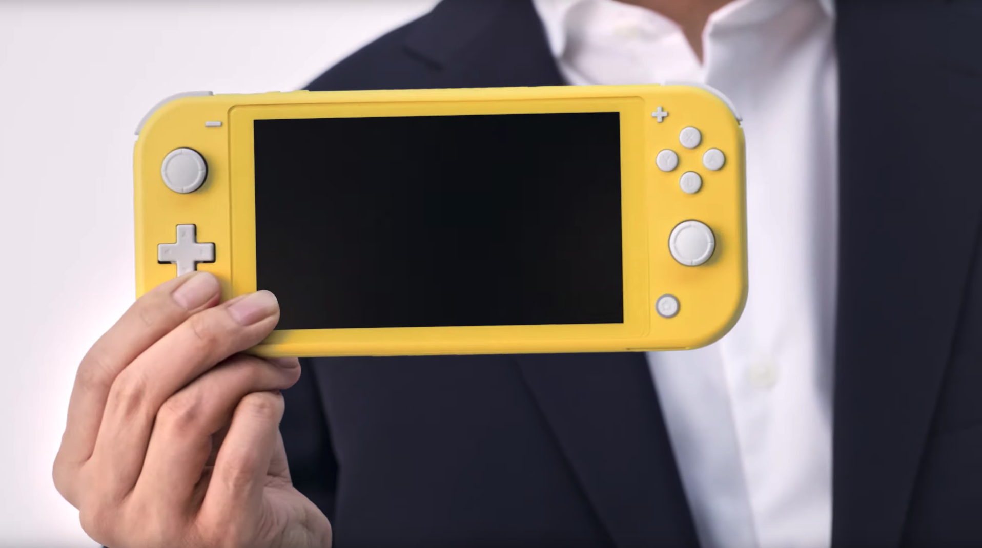 Rejoice! The Switch Lite has a proper D-pad