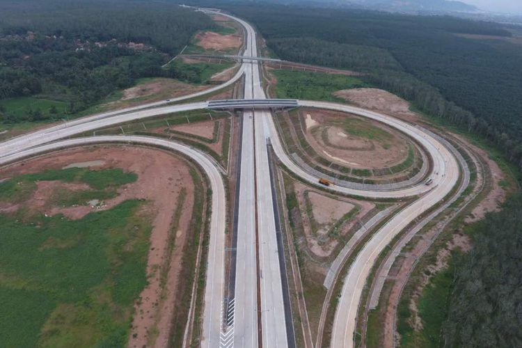 Hutama Karya to finish two sections of trans-Sumatra toll road this year