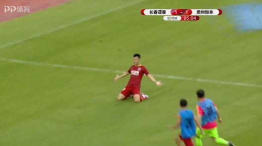 中甲又1神剧情！31岁国脚19分钟轰2球逆转绝杀，争冠热门轰然倒塌