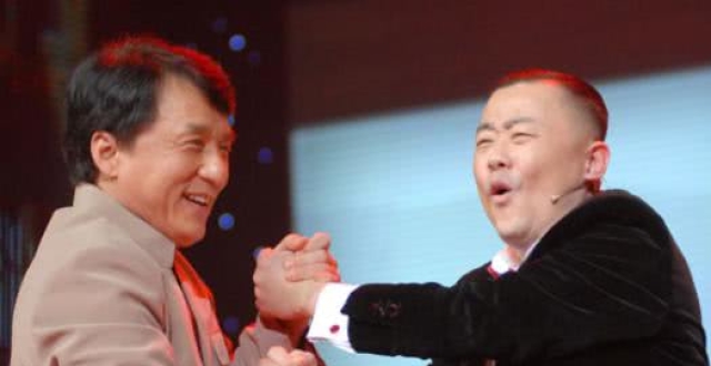 黄毅清再爆勐料：成龙声援周立波被忽悠，恼羞成怒不愿提对方名字