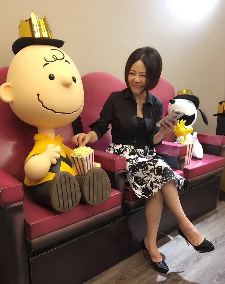 19岁儿近全盲！于美人为救子「月烧上万元」还奔波国外找药　医生曝状况罕见：「吃补会更糟」