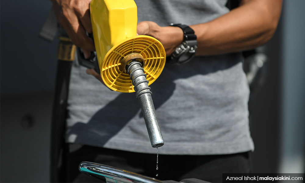 RON95 price cap to remain for now despite Saudi oil plant attacks - Lim