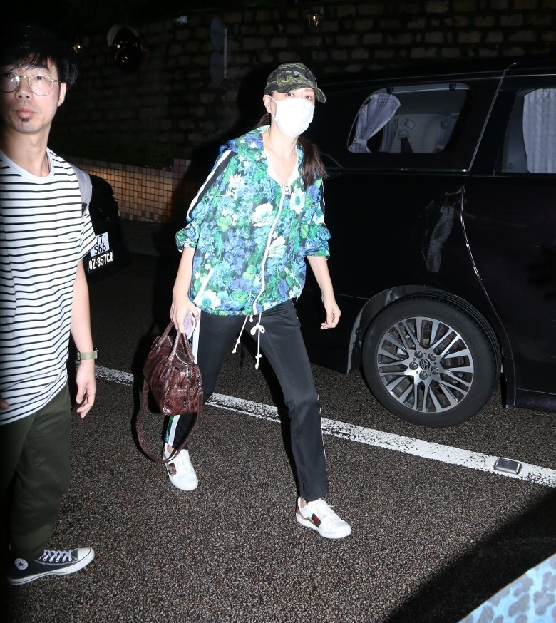 任达华抵港　入住港安医院