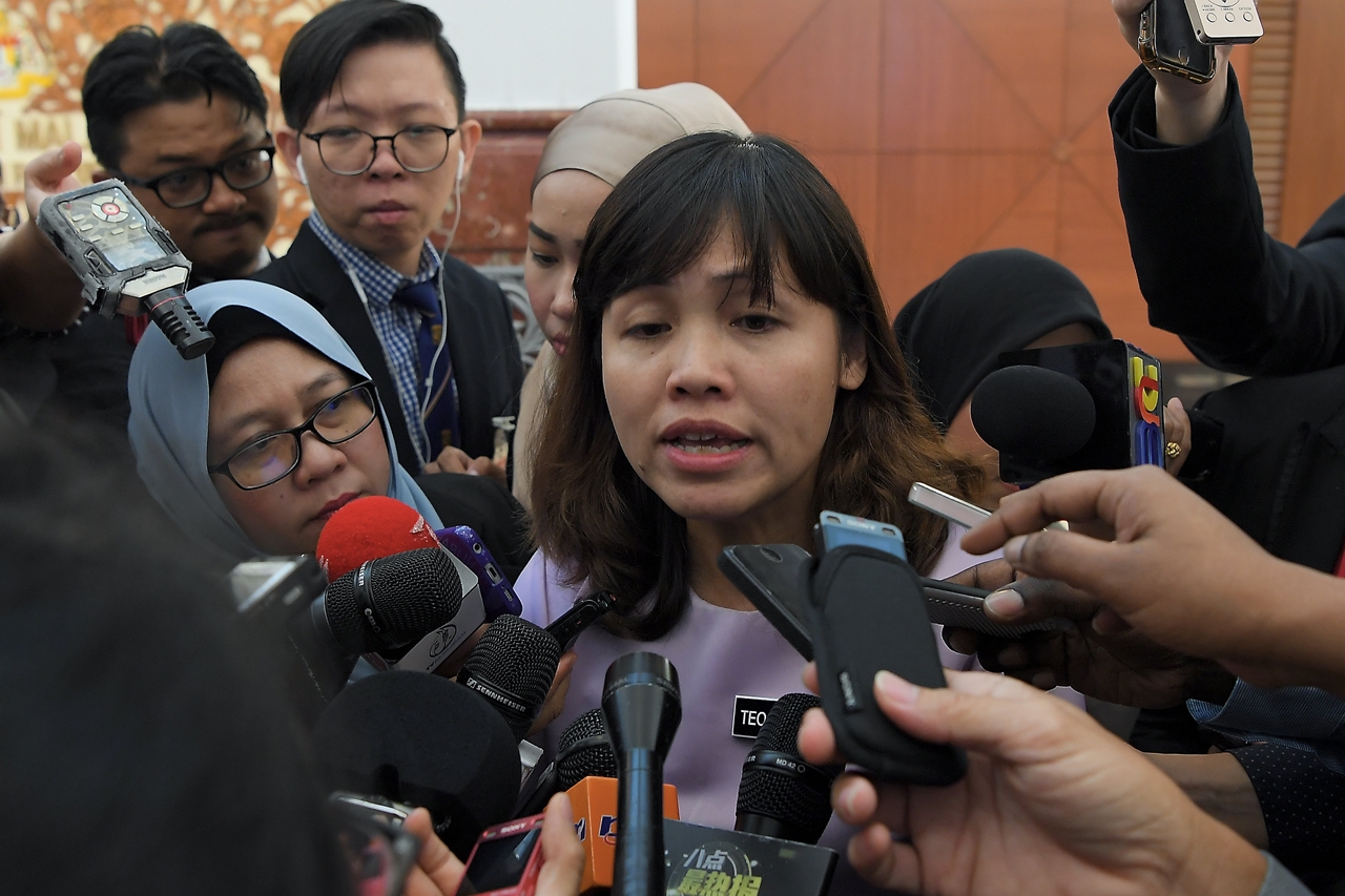 Menu of free breakfast to follow boarding schools SOP, Dewan Negara told